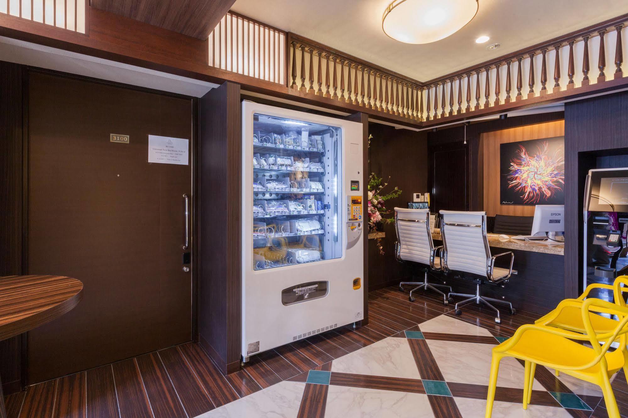 Okinawa Kariyushi Lch. Premium Hotel Naha Exterior photo